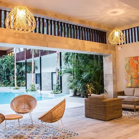 Palmares Penthouse Apartment